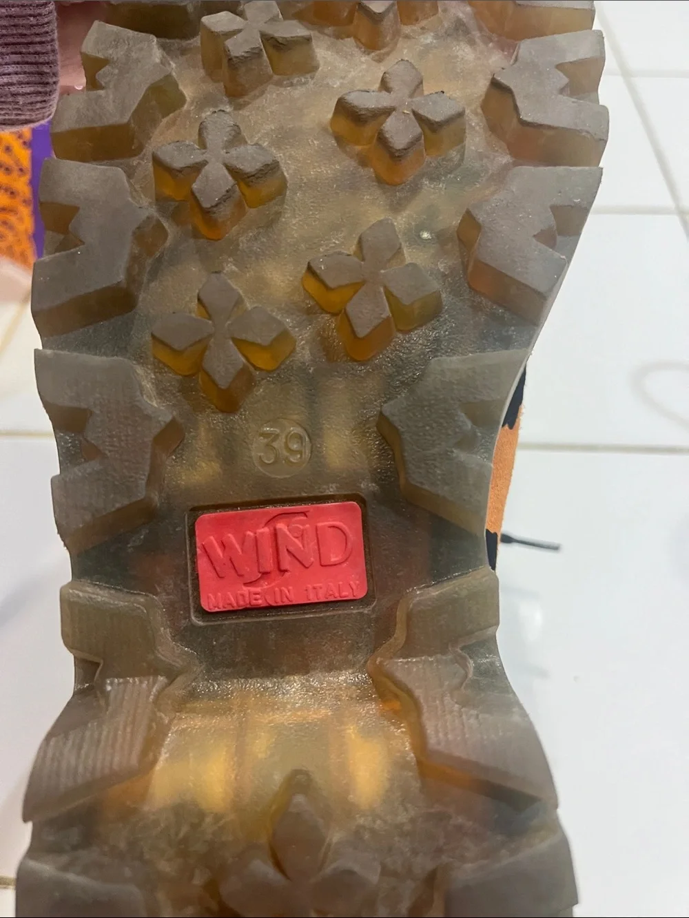 Wind made in Italy orange and brown and black cowhide print size 39